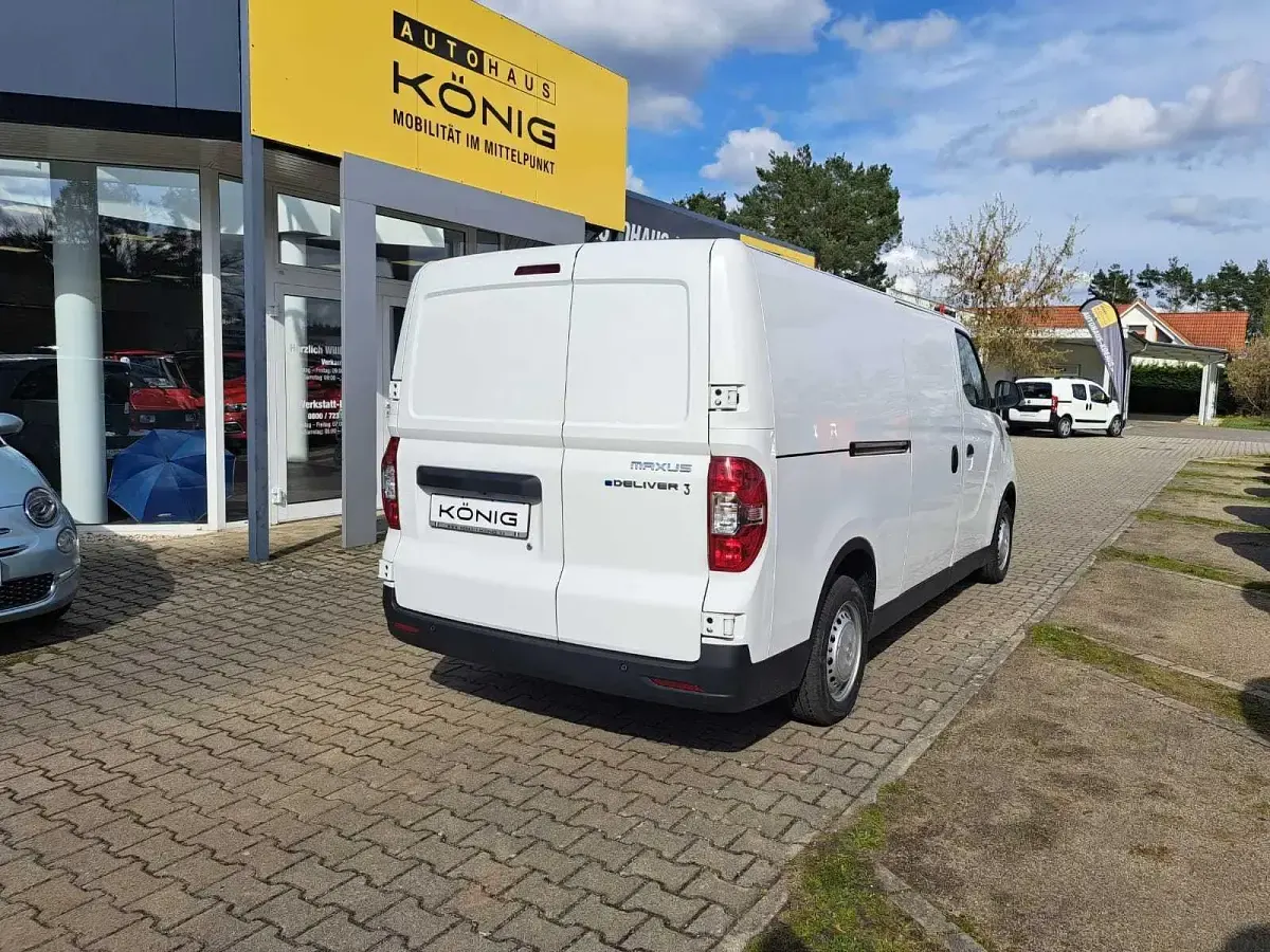 Brugt Maxus eDeliver 3 89 kW (122 HK) 2023 Hvid Van