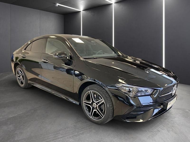 Gebraucht Mercedes CLA250e AMG 218 PS (160 kW) 2025 Schwarz Limousine