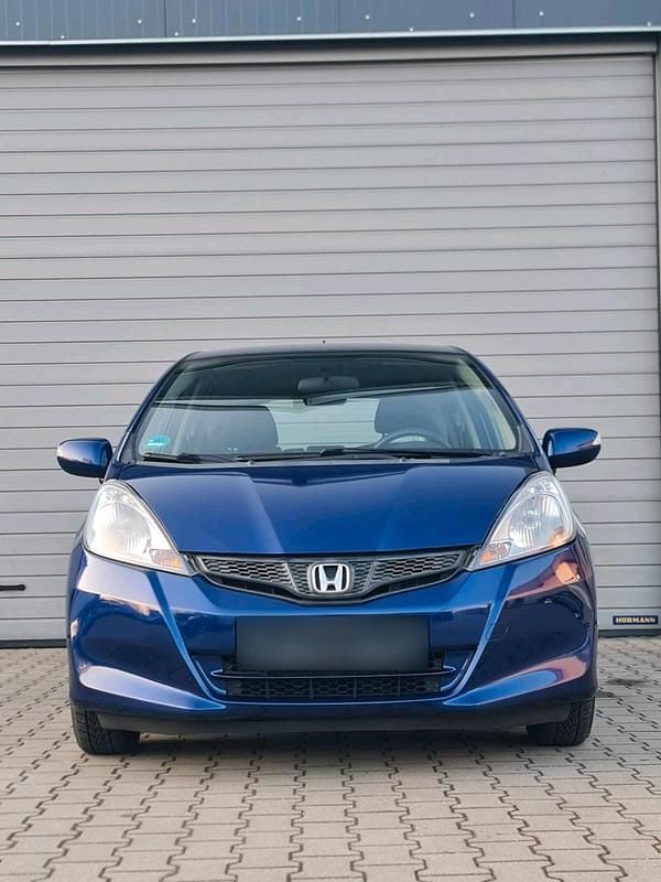 Gebraucht Honda Jazz 101 PS (74 kW) 2011 Blau Kleinwagen