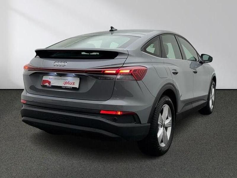 Gebraucht Audi Q4 e-tron Comfort 144 kW (197 PS) 2022 Andere SUV