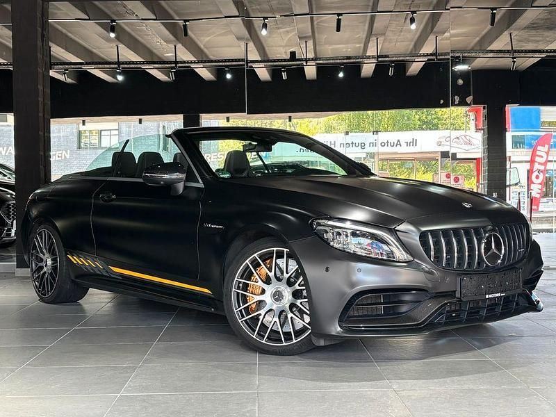 Grau Gebraucht 2023 Mercedes C63S AMG AMG Cabrio | 89.999 € - Bild 1/4