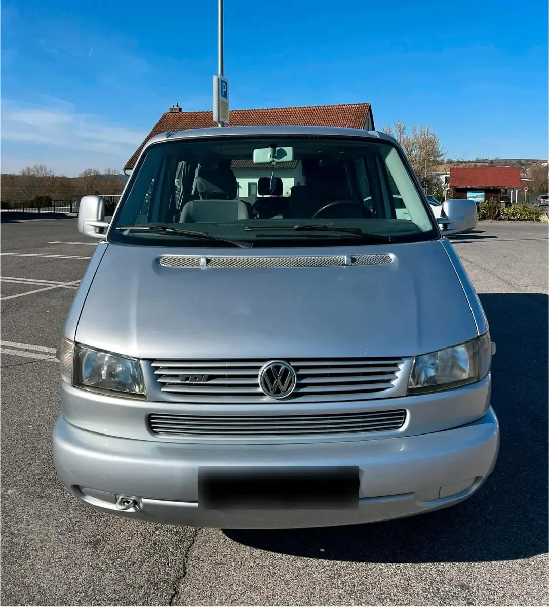 Gebraucht VW Multivan 102 PS (75 kW) 2002 Silber Van / Kleinbus