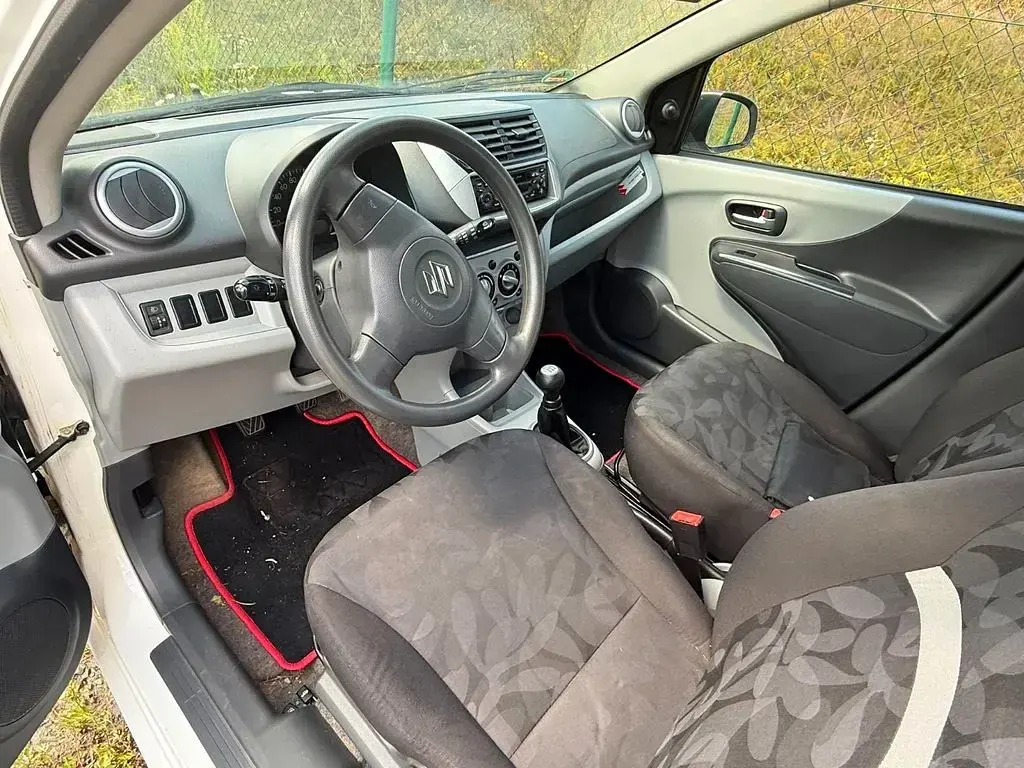 Gebraucht Suzuki Alto 68 PS (50 kW) 2010 Weiß Kleinwagen