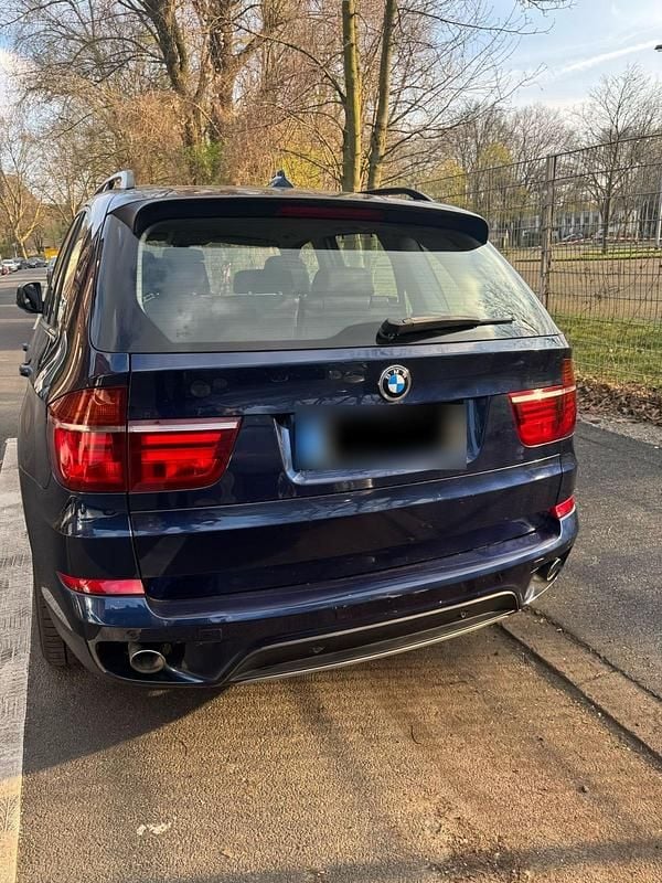 Gebraucht BMW X5 306 PS (225 kW) 2011 Blau SUV