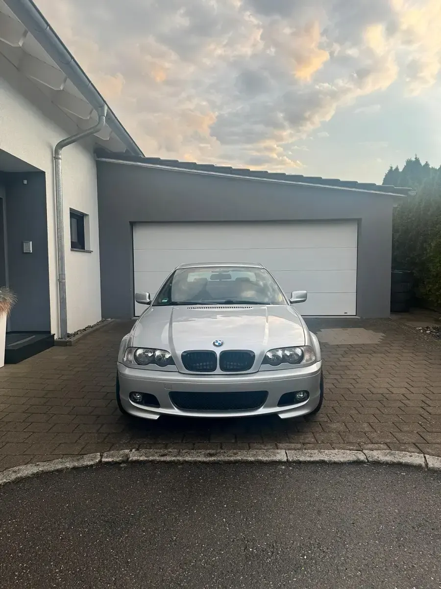 Gebraucht BMW 320 150 PS (110 kW) 2000 Coupé