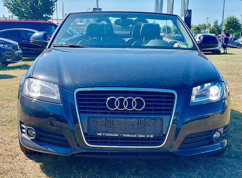 Schwarz Gebraucht 2010 Audi A3 Cabriolet Design Cabrio | 8.700 € (Fairer Preis) - Bild 1/4