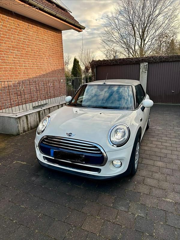 Gebraucht Mini Cooper Cabriolet 136 PS (100 kW) 2017 Weiß Cabrio