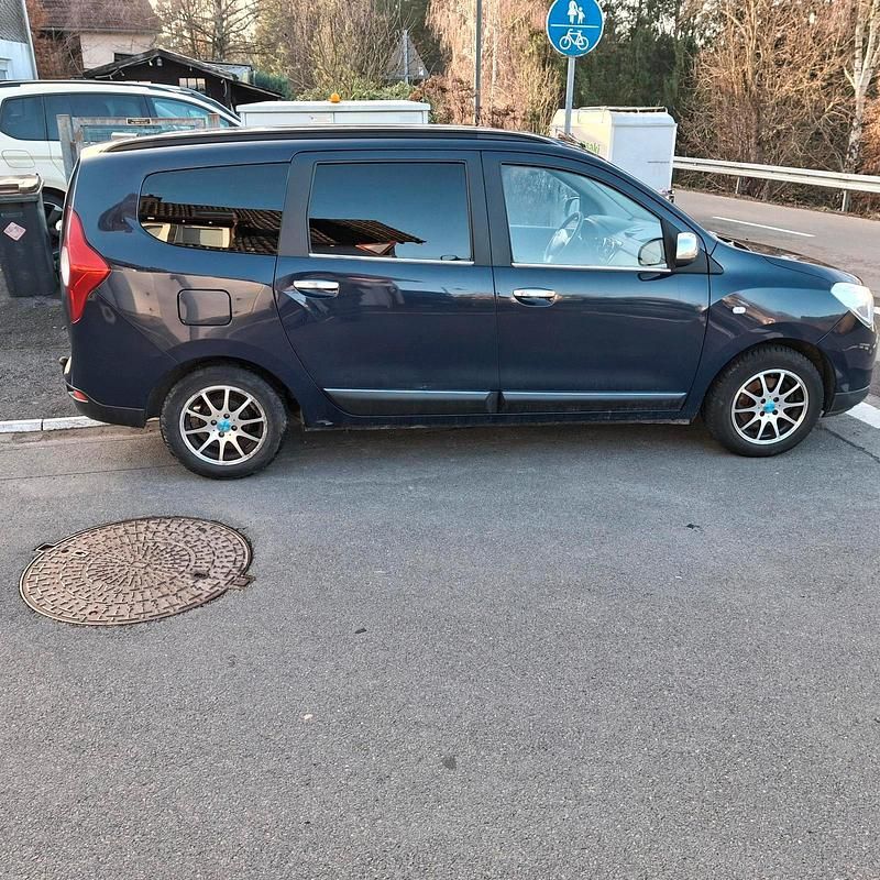 Gebraucht Dacia Lodgy 90 PS (66 kW) 2013 Blau Van / Kleinbus
