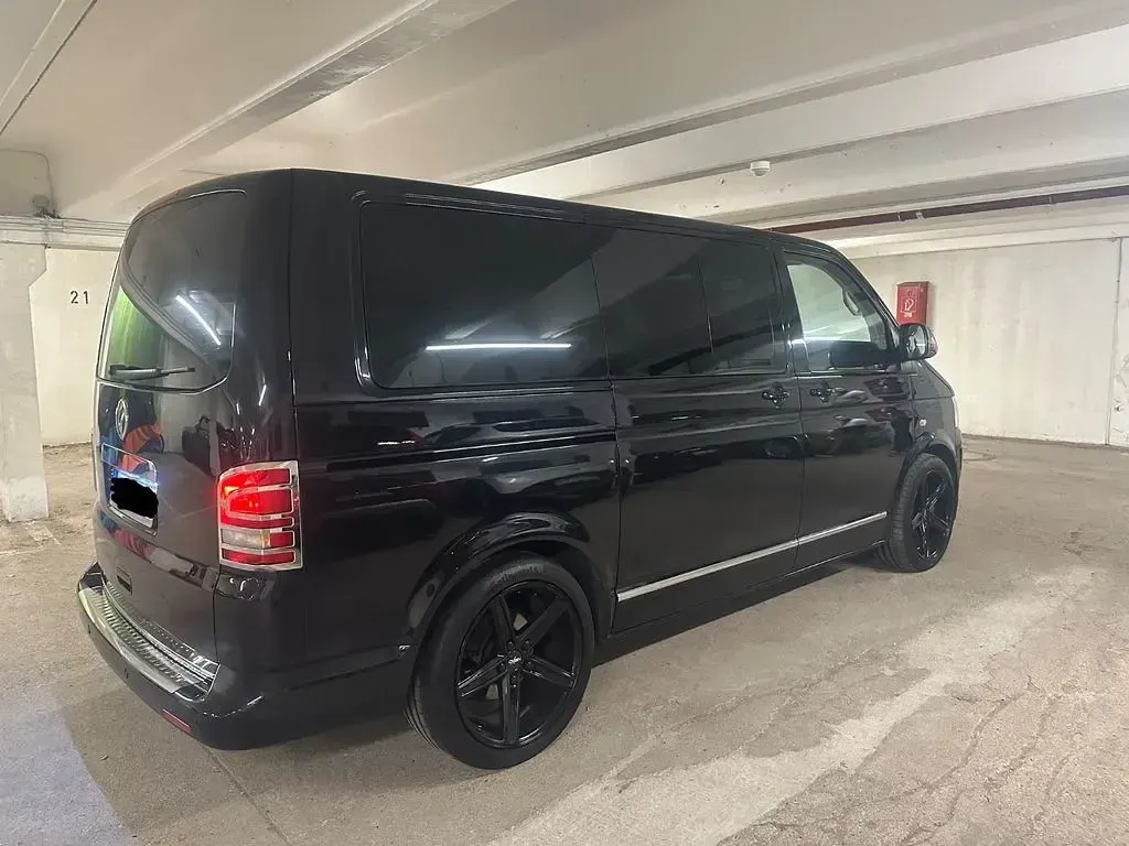 Gebraucht VW Multivan Highline 245 PS (180 kW) 2010 Schwarz Van / Kleinbus