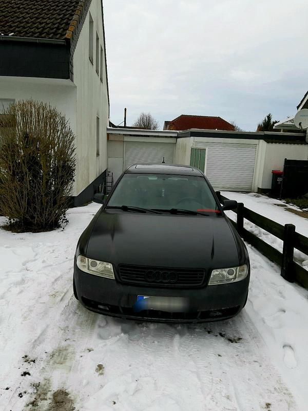Gebraucht Audi A4 165 PS (121 kW) 2000 Schwarz Kombi