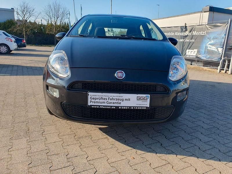 Gebraucht Fiat Punto 69 PS (50 kW) 2017 Schwarz Limousine