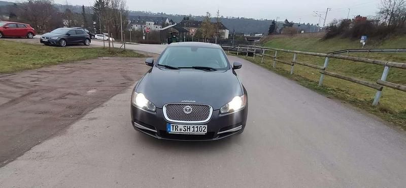 Gebraucht Jaguar XF Portfolio 241 PS (177 kW) 2010 Grau Limousine