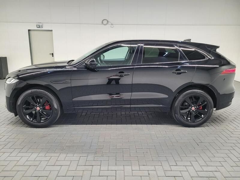 Gebraucht Jaguar F-Pace 204 PS (150 kW) 2021 Schwarz (narvikschwarzmet.) SUV