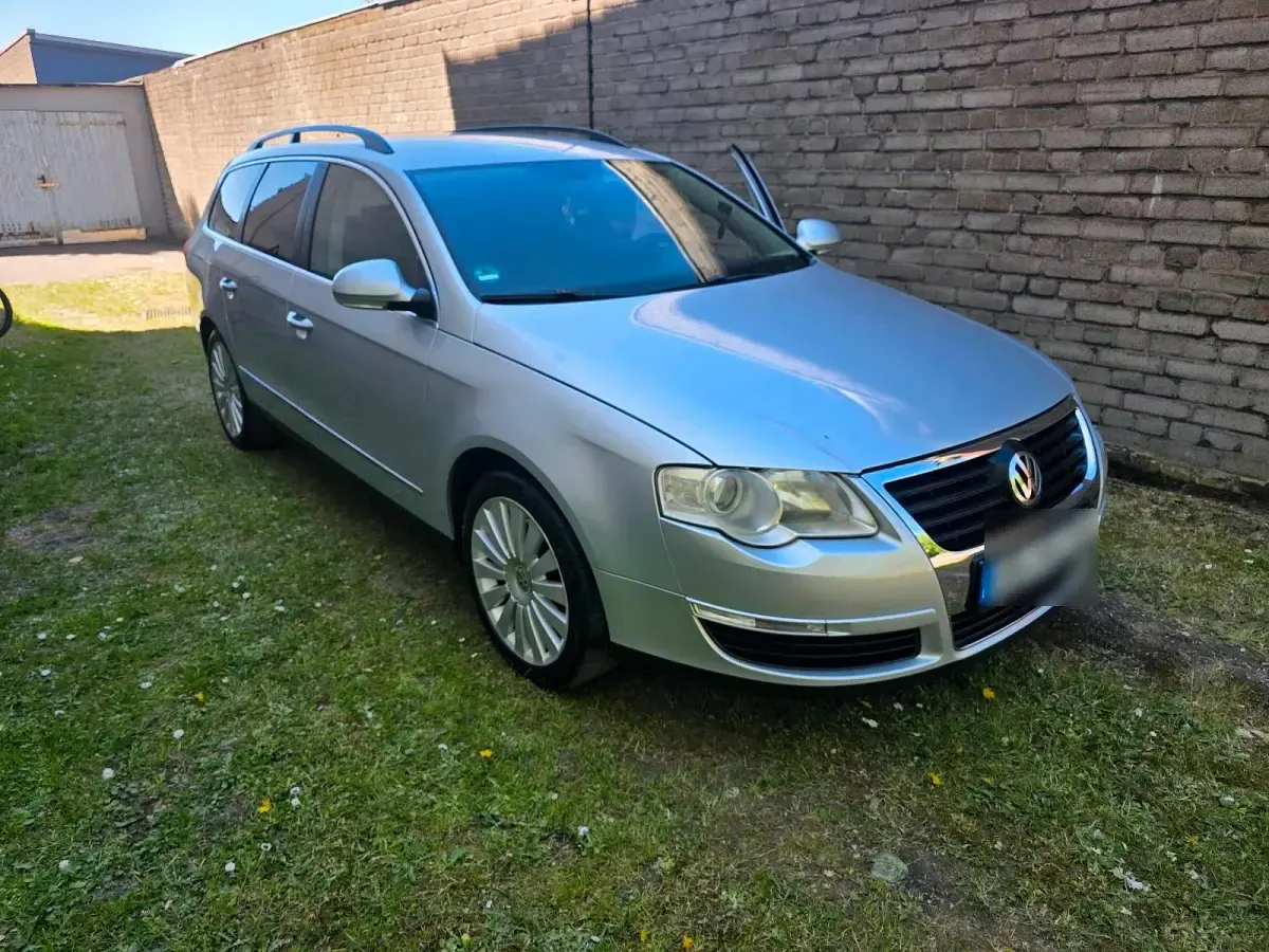 Gebraucht VW Passat 140 PS (102 kW) 2008 Silber Kombi