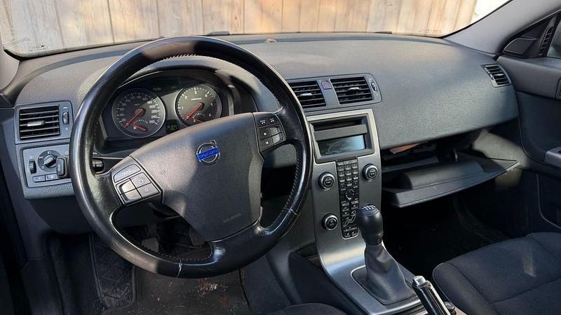 Gebraucht Volvo V50 136 PS (100 kW) 2010 Grau Kombi