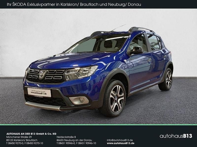 Blau Gebraucht 2020 Dacia Sandero Comfort Limousine | 9.990 € (Guter Preis) - Bild 1/4