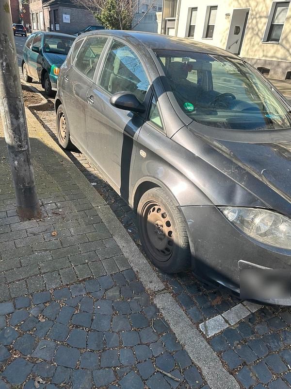 Gebraucht Seat Altea 105 PS (77 kW) 2004 Schwarz Van / Kleinbus