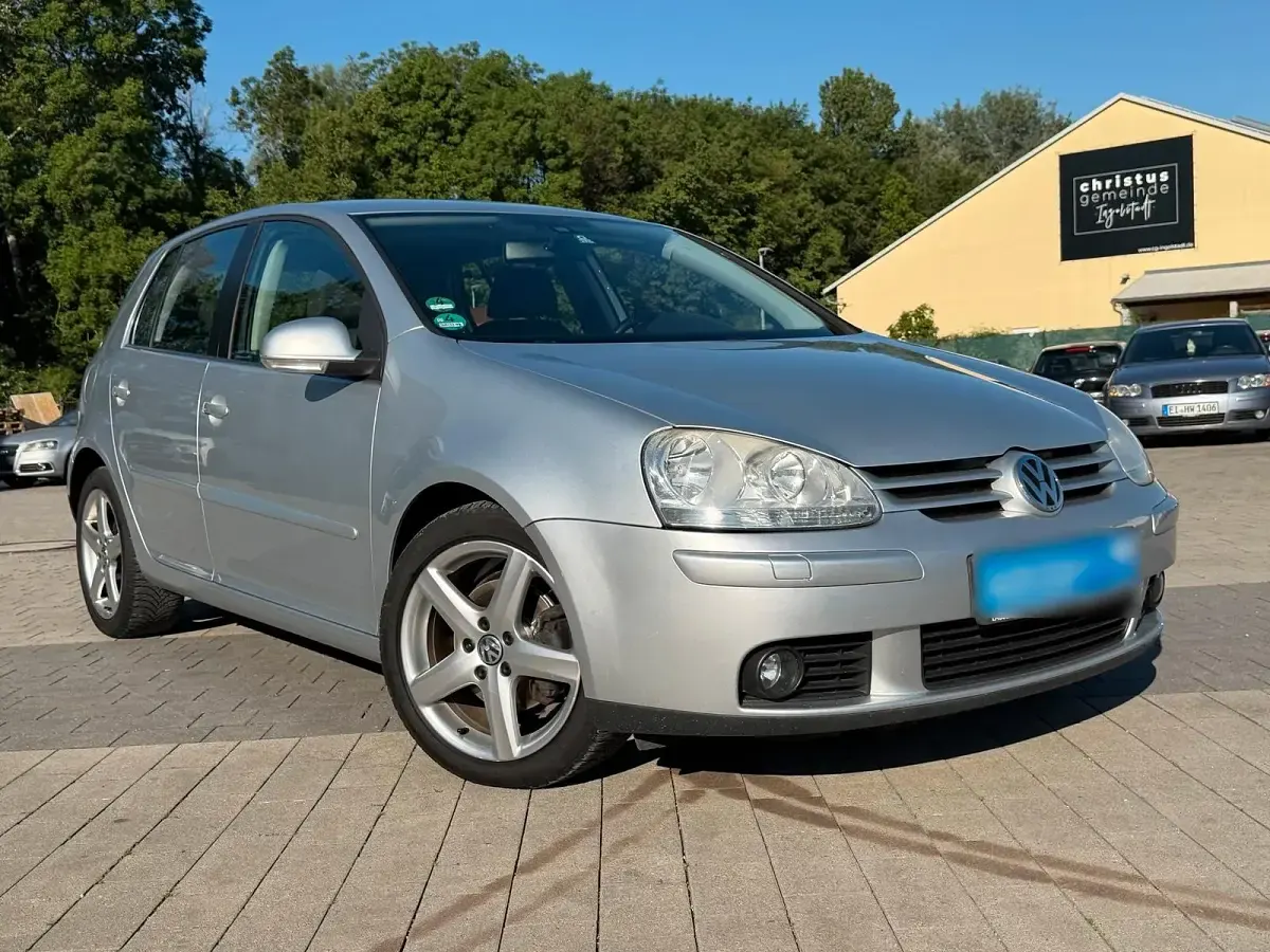Gebraucht VW Golf V 122 PS (89 kW) 2008 Silber Kombi