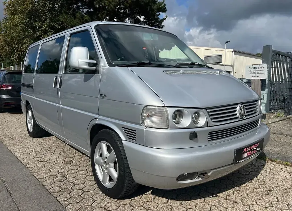 Gebraucht VW T4 151 PS (111 kW) 2002 Braun Van