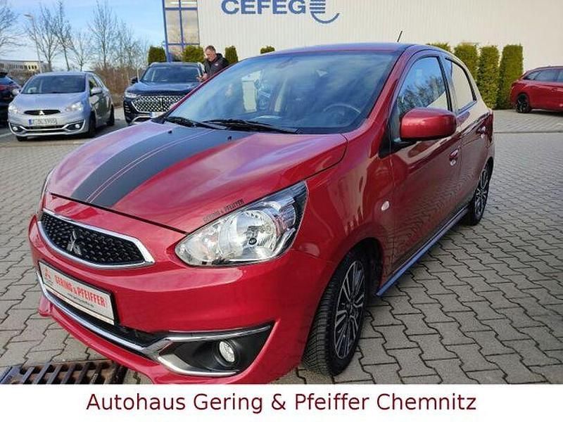 Gebraucht Mitsubishi Space Star Diamant Edition 80 PS (58 kW) 2017 Rot Kleinwagen