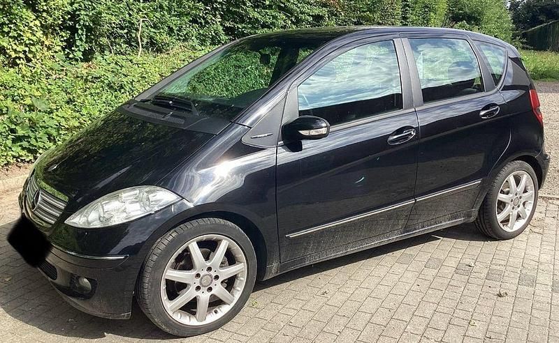 Schwarz Gebraucht 2008 Mercedes A180 Avantgarde Van / Kleinbus | 3.850 € (Superpreis) - Bild 1/4