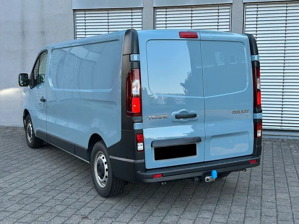 Gebraucht Renault Trafic 150 PS (110 kW) 2024 Blau Van / Kleinbus