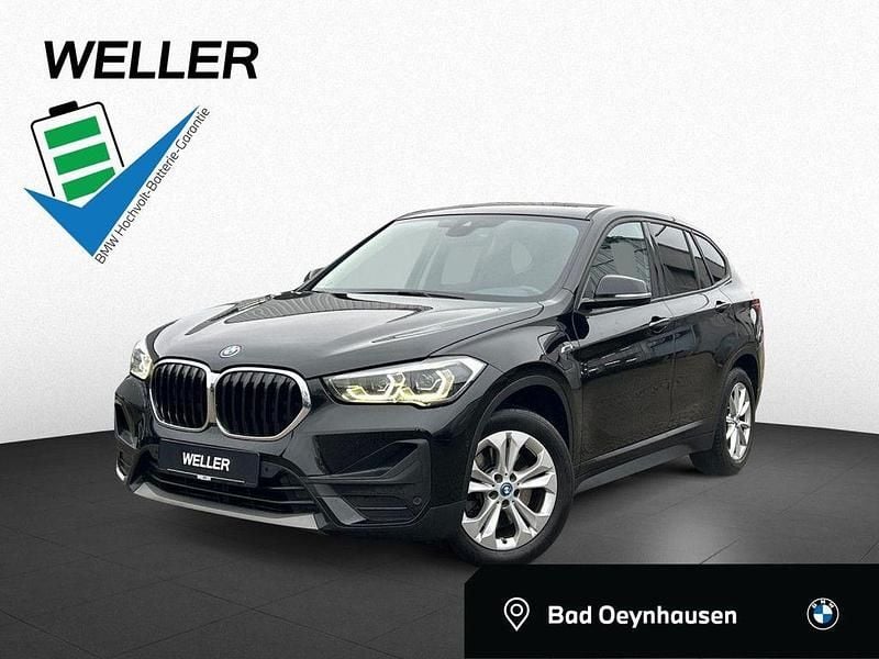 Schwarz (schwarz) Gebraucht 2022 BMW X1 Advantage SUV | 21.750 € (Guter Preis) - Bild 1/4