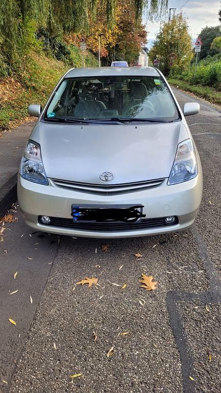 Grau Gebraucht 2003 Toyota Prius Executive Kleinwagen | 4.399 € (Fairer Preis) - Bild 1/4