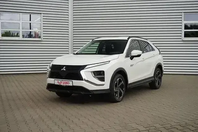 Gebraucht Mitsubishi Eclipse Cross Basis 188 PS (138 kW) 2022 Weiss SUV