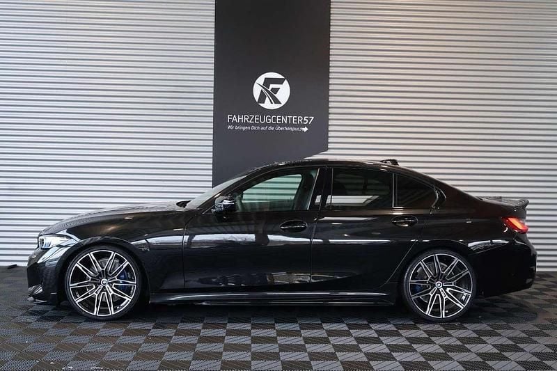 Gebraucht BMW 340 374 PS (275 kW) 2021 Blacksapphire Limousine