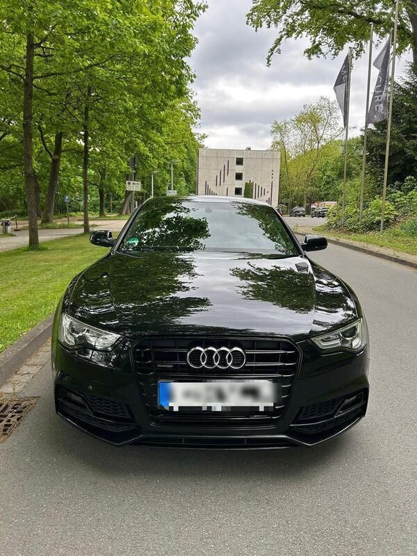 Schwarz Gebraucht 2015 Audi A5 Sportback S-Line Limousine | 18.900 € (Etwas zu teuer) - Bild 1/4