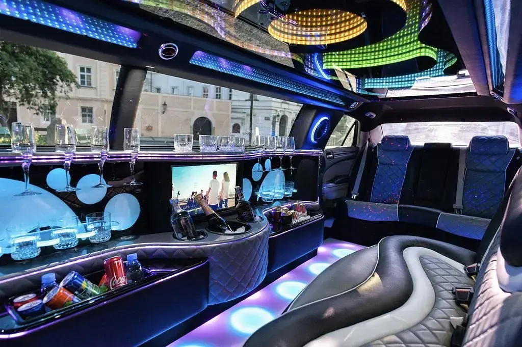 Gebraucht Lancia Thema 286 PS (210 kW) 2012 Schwarz Limousine
