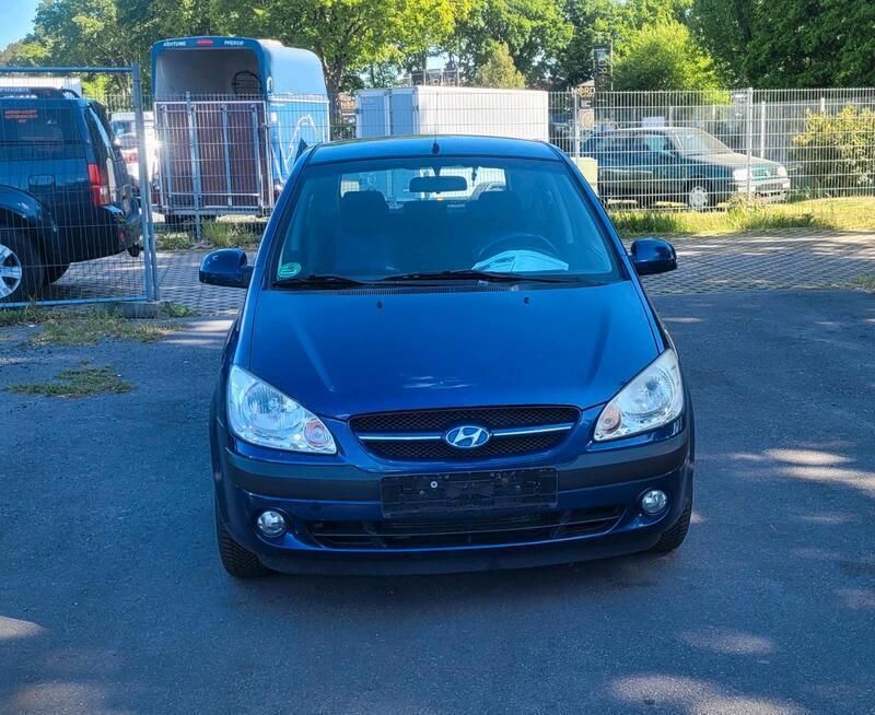Blau Gebraucht 2006 Hyundai Getz GLS Kleinwagen | 1.990 € (Etwas zu teuer) - Bild 1/4