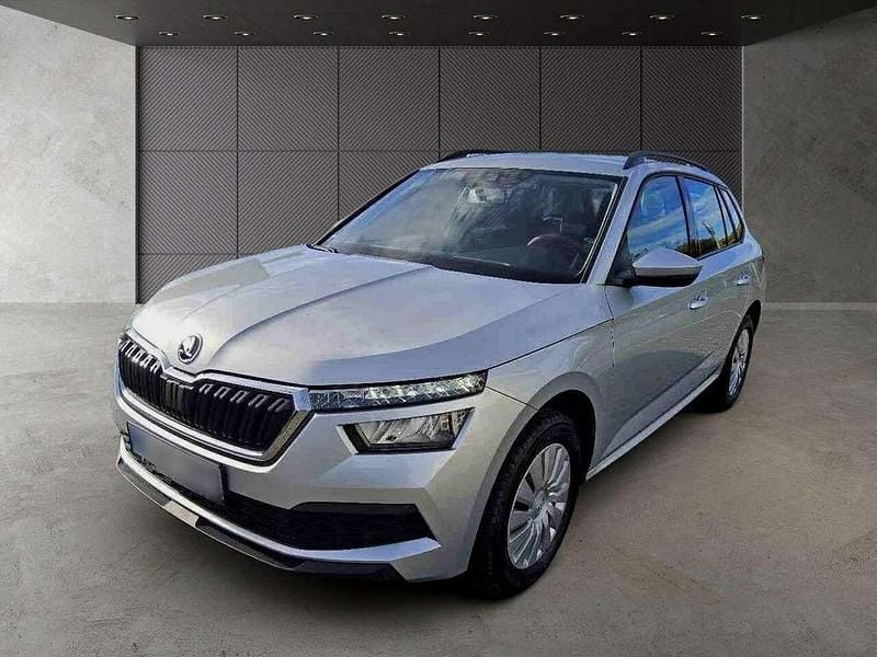 Gebraucht Skoda Kamiq Active 95 PS (69 kW) 2021 Silber SUV