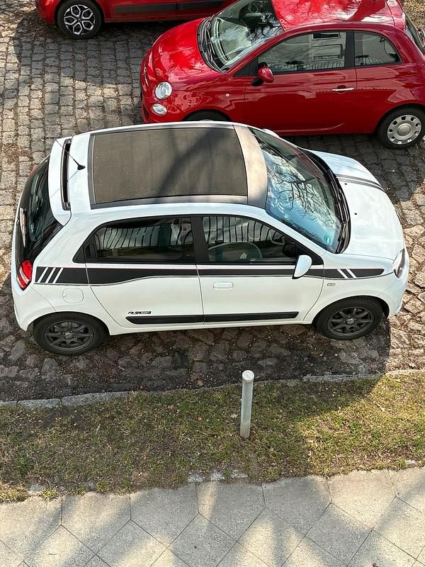 Gebraucht Renault Twingo Liberty 71 PS (52 kW) 2015 Weiß Kleinwagen
