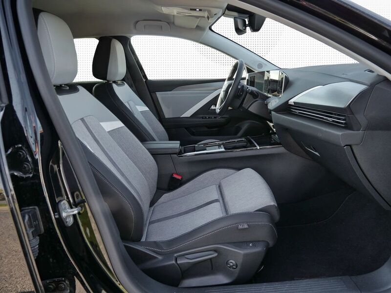 Gebraucht Opel Astra Elegance 131 PS (96 kW) 2024 Andere farbe Kombi