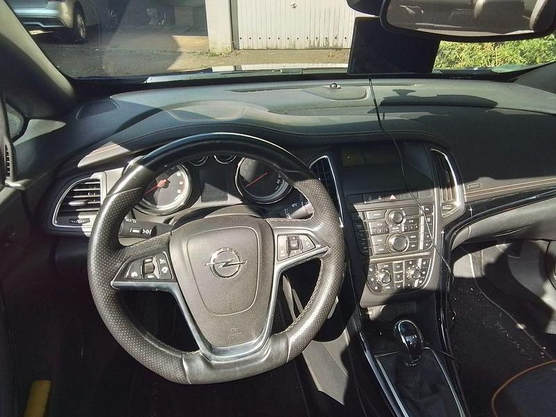 Gebraucht Opel Cascada Innovation 140 PS (102 kW) 2013 Blau Cabrio