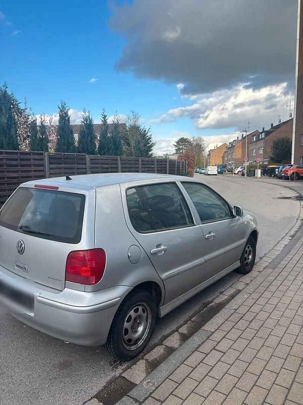Gebraucht VW Golf IV 77 PS (56 kW) 2001 Grau Limousine