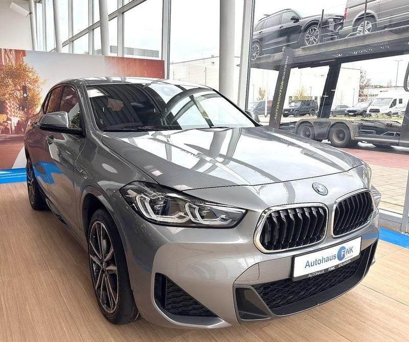 Grau Gebraucht 2022 BMW X2 M Sport SUV | 26.970 € (Guter Preis) - Bild 1/4