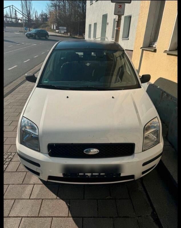 Weiß Gebraucht 2003 Ford Fusion Limousine | 1.500 € (Fairer Preis) - Bild 1/4