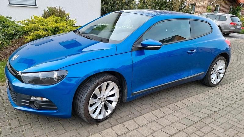 Blau Gebraucht 2010 VW Scirocco Team Coupé | 5.000 € (Guter Preis) - Bild 1/4