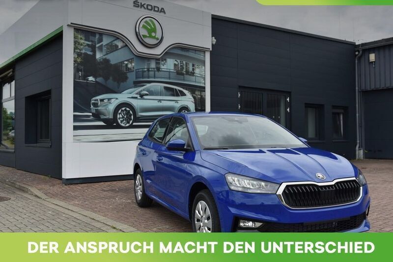 Blau Neu 2025 Skoda Fabia Limousine | 18.990 € (Guter Preis) - Bild 1/4