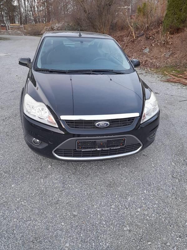 Gebraucht Ford Focus Cabriolet 100 PS (73 kW) 2008 Schwarz Cabrio