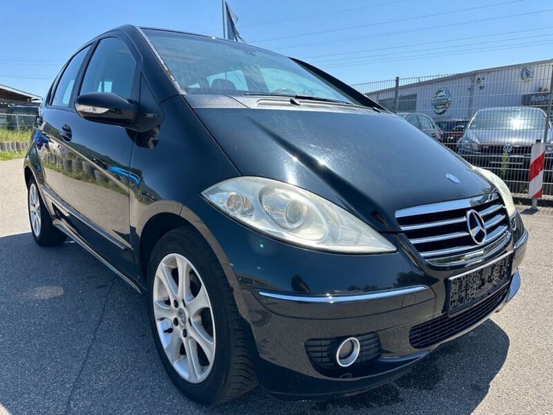 Grau Gebraucht 2005 Mercedes A150 Limousine | 2.600 € (Fairer Preis) - Bild 1/4