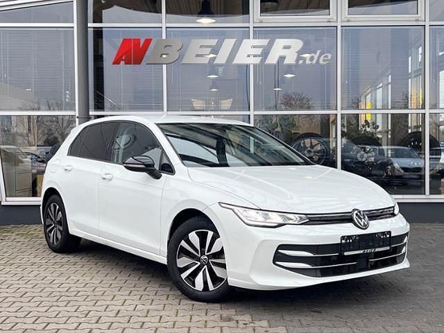 Gebraucht VW Golf VIII Goal 116 PS (85 kW) 2025 Pure white Limousine
