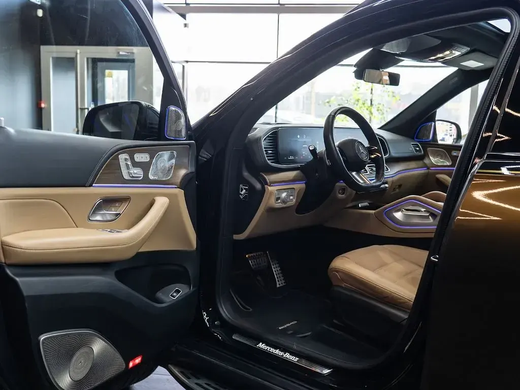 Gebraucht Mercedes GLS450 Active 367 PS (269 kW) 2025 Schwarz SUV