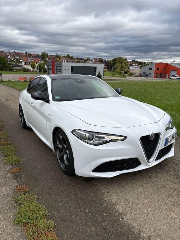 Gebraucht Alfa Romeo Giulia Veloce 209 PS (153 kW) 2022 Weiß Limousine