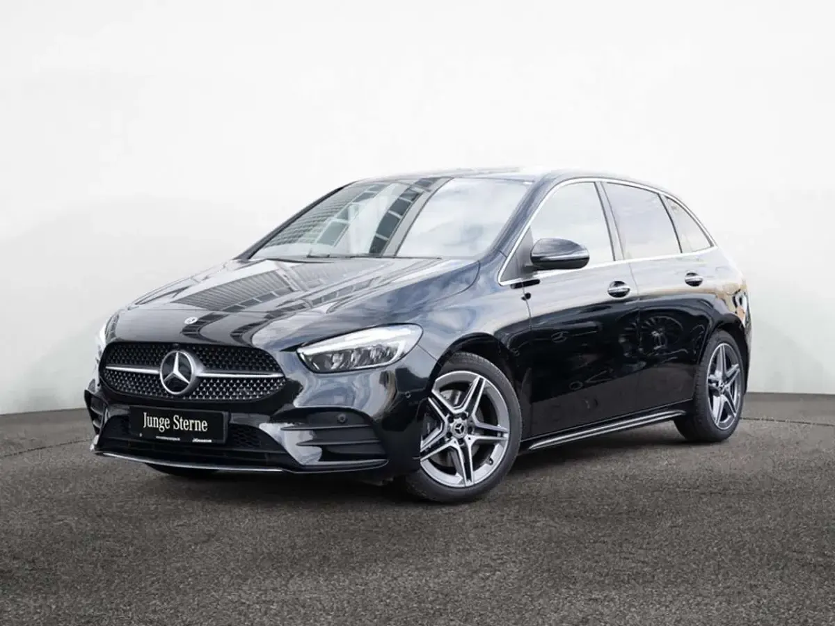 Gebraucht Mercedes B220 AMG 190 PS (139 kW) 2024 Schwarz Kleinwagen