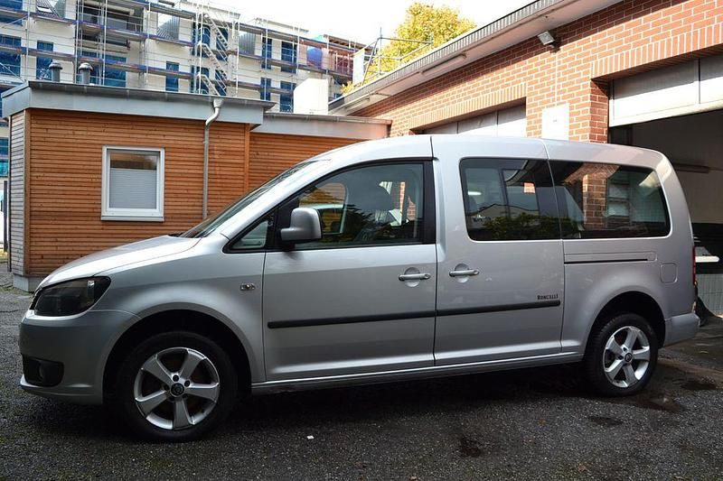 Silber Gebraucht 2011 VW Caddy Maxi Van / Kleinbus | 6.450 € (Guter Preis) - Bild 1/4