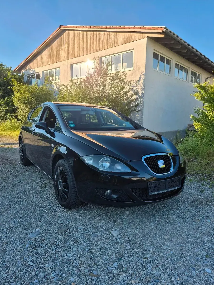 Gebraucht Seat Leon 125 PS (91 kW) 2008 Schwarz Kleinwagen